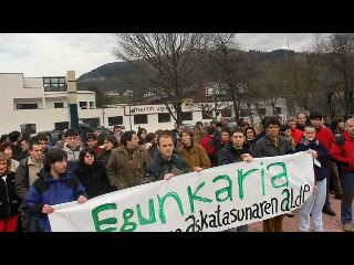 'Egunkaria auzia'-ren laburpena