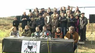 Arnaldo Otegi preso dagoen kartzelara bisita, Logroora (2012-01-28)